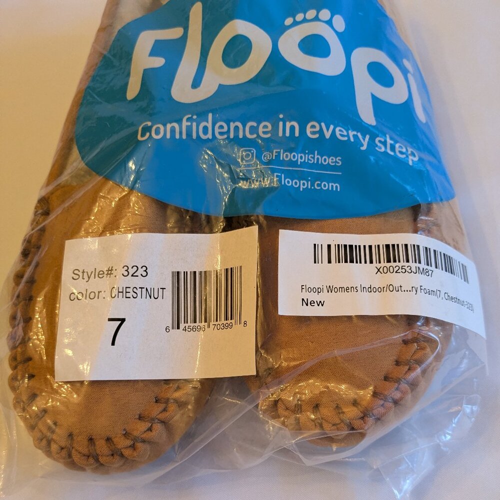 Floopi Women's Indoor/Outdoor Memory Foam Moccasin Slippers NWT - Picture 3 of 16